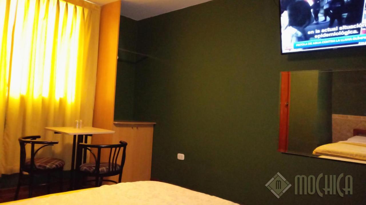 Hostal Residencial Mochica Lima Exterior foto